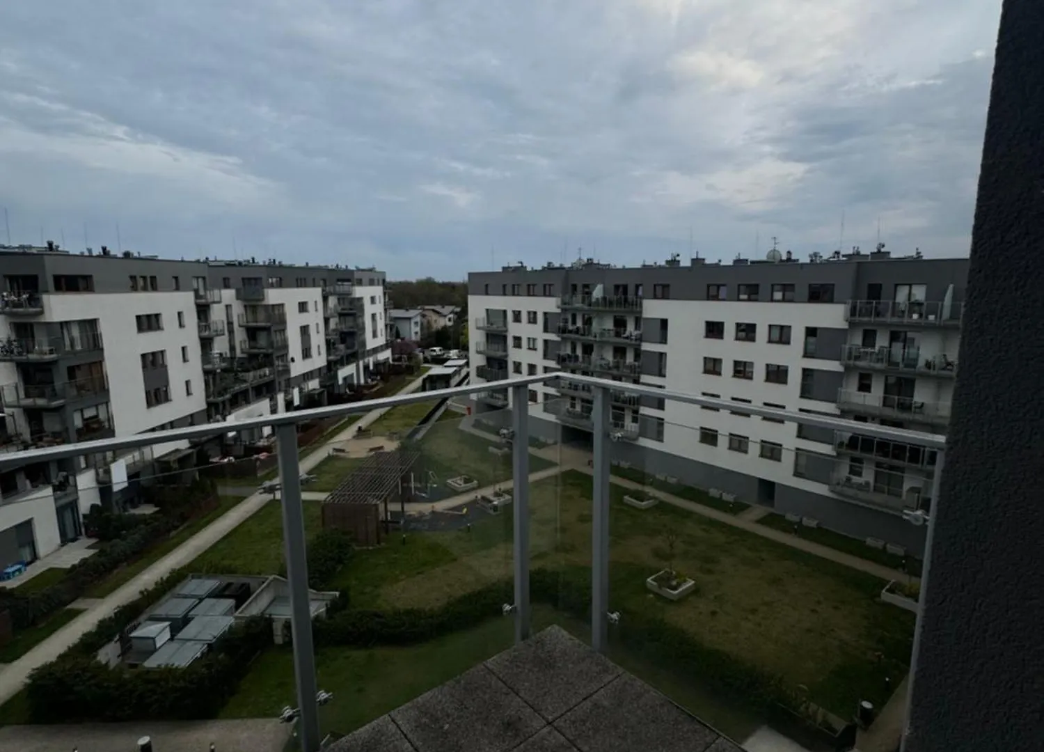 Apartament Lux Nowe Ogrody 2 Poznan 24 H Lotnisko Airport 0*,  Polónia