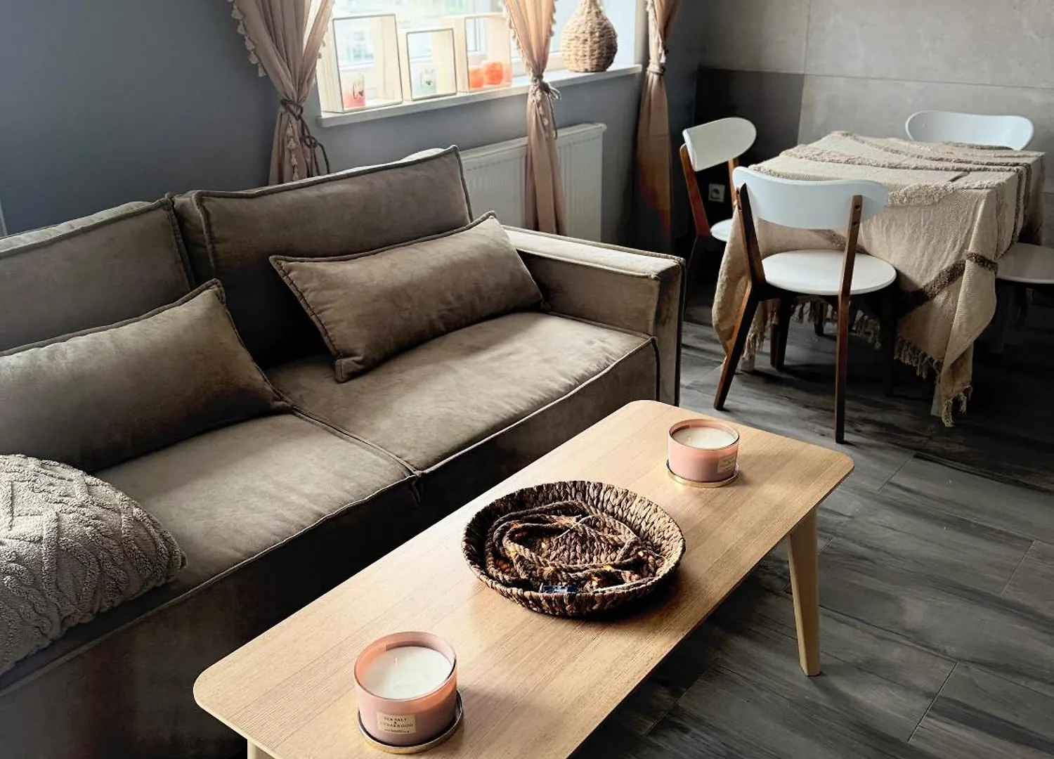 Apartament Lux Nowe Ogrody 2 Poznan 24 H Lotnisko Airport 0*,  Polónia